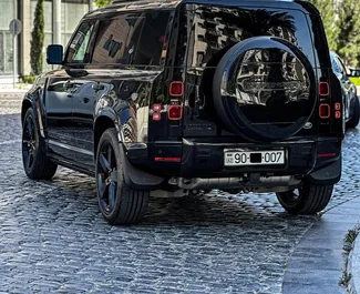 Benzin 3,0L Motor von Land Rover Defender 2022 zur Miete in Baku.