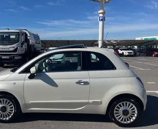 Frontansicht eines Mietwagens Fiat 500 in Alicante, Spanien ✓ Auto Nr.12957. ✓ Automatisch TM ✓ 0 Bewertungen.