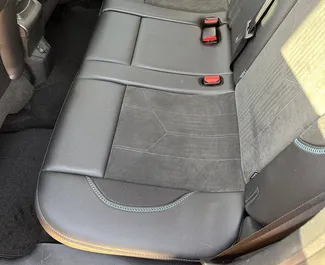 Mietwagen Peugeot 2008 2019 in Spanien, mit Benzin-Kraftstoff und 110 PS ➤ Ab 35 EUR pro Tag.