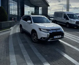 Autovermietung Mitsubishi Outlander Nr.11804 Automatisch in Tiflis, ausgestattet mit einem 2,4L Motor ➤ Von Levani in Georgien.