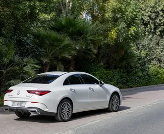 Mietwagen Mercedes-Benz CLA250 2025 in VAE, mit Benzin-Kraftstoff und 221 PS ➤ Ab 400 AED pro Tag.
