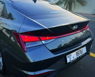 Mietwagen Hyundai Elantra 2024 in VAE, mit Benzin-Kraftstoff und 130 PS ➤ Ab 90 AED pro Tag.