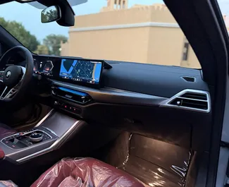 Benzin 2,0L Motor von BMW 420i Cabrio 2025 zur Miete in Dubai.