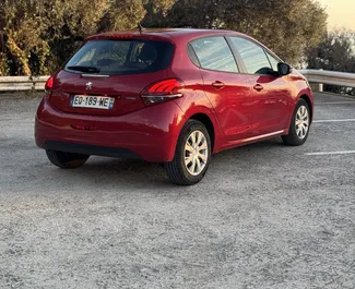Autovermietung Peugeot 208 Nr.13123 Schaltgetriebe in Budva, ausgestattet mit einem 1,2L Motor ➤ Von Luka in Montenegro.