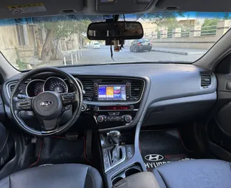 Benzin 2,0L Motor von Kia Optima 2015 zur Miete in Baku.