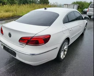 Autovermietung Volkswagen Passat-CC Nr.13045 Automatisch am Flughafen von Tirana, ausgestattet mit einem 2,0L Motor ➤ Von Amari in Albanien.