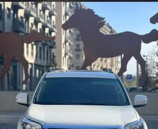 Vermietung Toyota Land Cruiser Prado. Komfort, Premium, SUV Fahrzeug zur Miete in Aserbaidschan ✓ Kaution Einzahlung von 300 AZN ✓ Versicherungsoptionen KFZ-HV, TKV.