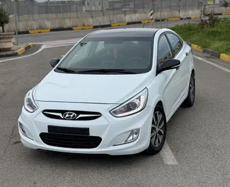 Mietwagen Hyundai Accent Sport Sedan 2017 in Albanien, mit Diesel-Kraftstoff und 120 PS ➤ Ab 16 EUR pro Tag.