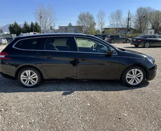 Mietwagen Peugeot 308 SW 2015 in Albanien, mit Diesel-Kraftstoff und  PS ➤ Ab 15 EUR pro Tag.