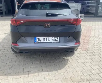 Benzin 1,5L Motor von Cupra Formentor 2024 zur Miete am Flughafen Dalaman.