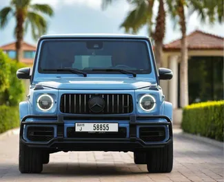 Frontansicht eines Mietwagens Mercedes-Benz G63 AMG in Dubai, VAE ✓ Auto Nr.13347. ✓ Automatisch TM ✓ 0 Bewertungen.