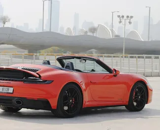 Porsche 911 Carrera GTS 2023 zur Miete verfügbar in Dubai, mit Kilometerbegrenzung unbegrenzte.
