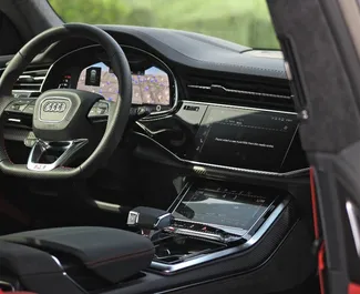 Mietwagen Audi RS Q8 2022 in VAE, mit Benzin-Kraftstoff und 600 PS ➤ Ab 999 AED pro Tag.