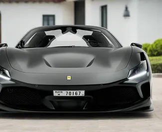 Frontansicht eines Mietwagens Ferrari F8 Spider in Dubai, VAE ✓ Auto Nr.13372. ✓ Automatisch TM ✓ 0 Bewertungen.