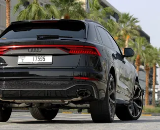 Audi RS Q8 2022 zur Miete verfügbar in Dubai, mit Kilometerbegrenzung unbegrenzte.