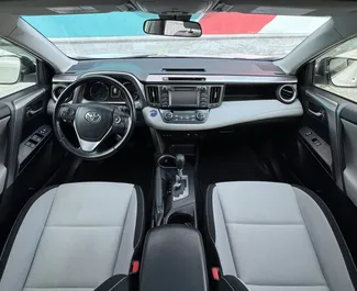 Toyota Rav4 2016 zur Miete verfügbar in Batumi, mit Kilometerbegrenzung unbegrenzte.