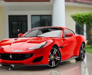 Benzin 3,0L Motor von Ferrari Portofino 2021 zur Miete in Dubai.