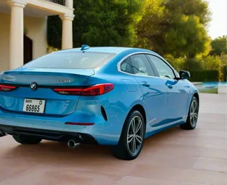 BMW 218i 2021 zur Miete verfügbar in Dubai, mit Kilometerbegrenzung unbegrenzte.