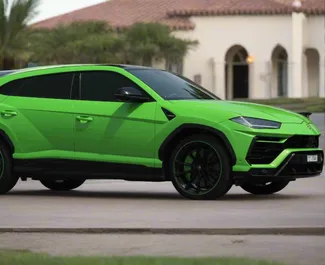 Benzin 4,0L Motor von Lamborghini Urus 2021 zur Miete in Dubai.