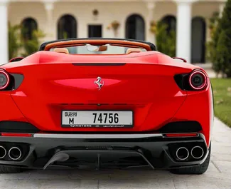 Ferrari Portofino 2021 zur Miete verfügbar in Dubai, mit Kilometerbegrenzung unbegrenzte.