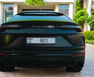 Lamborghini Urus 2022 zur Miete verfügbar in Dubai, mit Kilometerbegrenzung unbegrenzte.