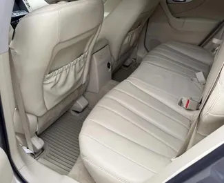 Benzin 3,7L Motor von Infiniti QX70 2019 zur Miete in Tiflis.