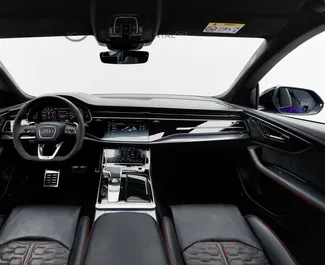 Audi RS Q8 2023 zur Miete verfügbar in Dubai, mit Kilometerbegrenzung unbegrenzte.