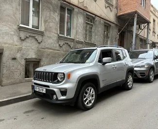 Frontansicht eines Mietwagens Jeep Renegade in Tiflis, Georgien ✓ Auto Nr.13408. ✓ Automatisch TM ✓ 0 Bewertungen.