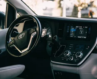 Vermietung Toyota Sienna. Komfort, Minivan Fahrzeug zur Miete in Usbekistan ✓ Kaution Einzahlung von 400 USD ✓ Versicherungsoptionen [].