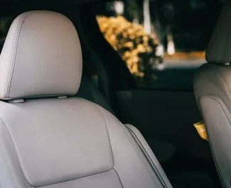 Benzin 3,5L Motor von Toyota Sienna 2018 zur Miete in Taschkent.