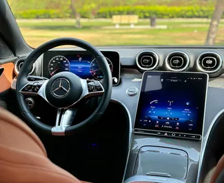 Mietwagen Mercedes-Benz C300 Coupe 2022 in VAE, mit Benzin-Kraftstoff und 255 PS ➤ Ab 425 AED pro Tag.