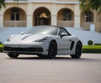 Vermietung Porsche 718 Boxster. Premium, Luxus, Cabrio Fahrzeug zur Miete in VAE ✓ Kaution Einzahlung von 2500 AED ✓ Versicherungsoptionen KFZ-HV.