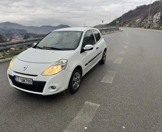 Mietwagen Renault Clio 3 2012 in Montenegro, mit Diesel-Kraftstoff und 50 PS ➤ Ab 20 EUR pro Tag.