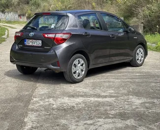 Toyota Yaris 2019 zur Miete verfügbar in Budva, mit Kilometerbegrenzung unbegrenzte.