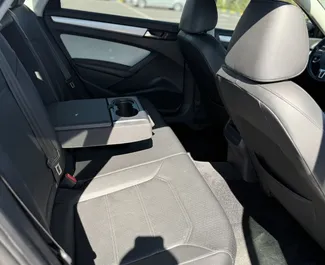 Autovermietung Volkswagen Passat Nr.13539 Automatisch in Durres, ausgestattet mit einem 2,0L Motor ➤ Von Emanuel in Albanien.