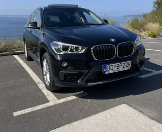 BMW X1 2020 zur Miete verfügbar in Rafailovici, mit Kilometerbegrenzung unbegrenzte.