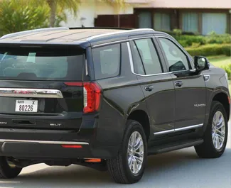 Vermietung GMC Yukon. Premium, Luxus, SUV Fahrzeug zur Miete in VAE ✓ Kaution Einzahlung von 2500 AED ✓ Versicherungsoptionen KFZ-HV.