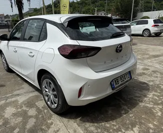 Vermietung Opel Corsa. Wirtschaft Fahrzeug zur Miete in Albanien ✓ Kaution Keine Kaution ✓ Versicherungsoptionen KFZ-HV, TKV, VKV Komplett, Diebstahlschutz, Ausland, Junge.