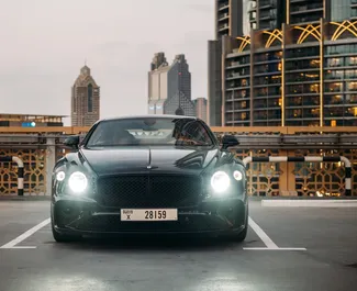 Frontansicht eines Mietwagens Bentley Continental GTC in Dubai, VAE ✓ Auto Nr.13377. ✓ Automatisch TM ✓ 0 Bewertungen.