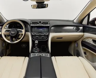 Autovermietung Bentley Bentayga Nr.13376 Automatisch in Dubai, ausgestattet mit einem 4,0L Motor ➤ Von Mohammad in VAE.