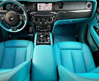 Autovermietung Rolls-Royce Cullinan Nr.13489 Automatisch in Dubai, ausgestattet mit einem 6,0L Motor ➤ Von Mohammad in VAE.