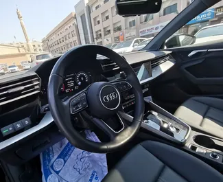 Frontansicht eines Mietwagens Audi A3 Sedan in Dubai, VAE ✓ Auto Nr.13570. ✓ Automatisch TM ✓ 0 Bewertungen.