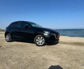Autovermietung Mazda 2 Nr.13250 Automatisch in Larnaca, ausgestattet mit einem 1,5L Motor ➤ Von Maxim auf Zypern.