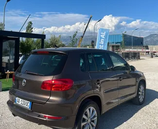 Mietwagen Volkswagen Tiguan 2013 in Albanien, mit Diesel-Kraftstoff und 140 PS ➤ Ab 27 EUR pro Tag.