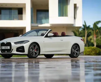 Mietwagen BMW 430i Cabrio 2024 in VAE, mit Benzin-Kraftstoff und 255 PS ➤ Ab 650 AED pro Tag.