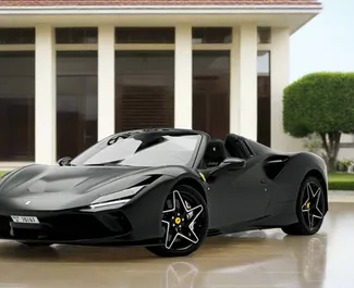 Innenraum von Ferrari F8 Spider zur Miete in VAE. Ein großartiges 2-Sitzer Fahrzeug mit Automatisch Getriebe.