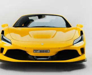 Frontansicht eines Mietwagens Ferrari F8 Spider in Dubai, VAE ✓ Auto Nr.13493. ✓ Automatisch TM ✓ 0 Bewertungen.