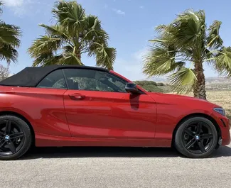 Mietwagen BMW 218i Cabrio 2020 in Spanien, mit Benzin-Kraftstoff und 252 PS ➤ Ab 110 EUR pro Tag.