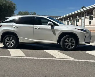 Vermietung Lexus RX 450. Premium Fahrzeug zur Miete in Spanien ✓ Kaution Einzahlung von 1000 EUR ✓ Versicherungsoptionen KFZ-HV.
