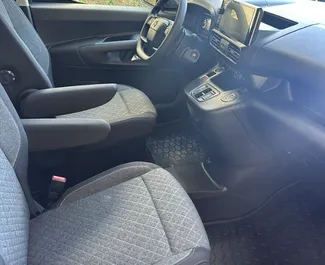 Autovermietung Opel Combo Life Nr.14061 Automatisch am Flughafen Antalya, ausgestattet mit einem 1,5L Motor ➤ Von Dursun in der Türkei.